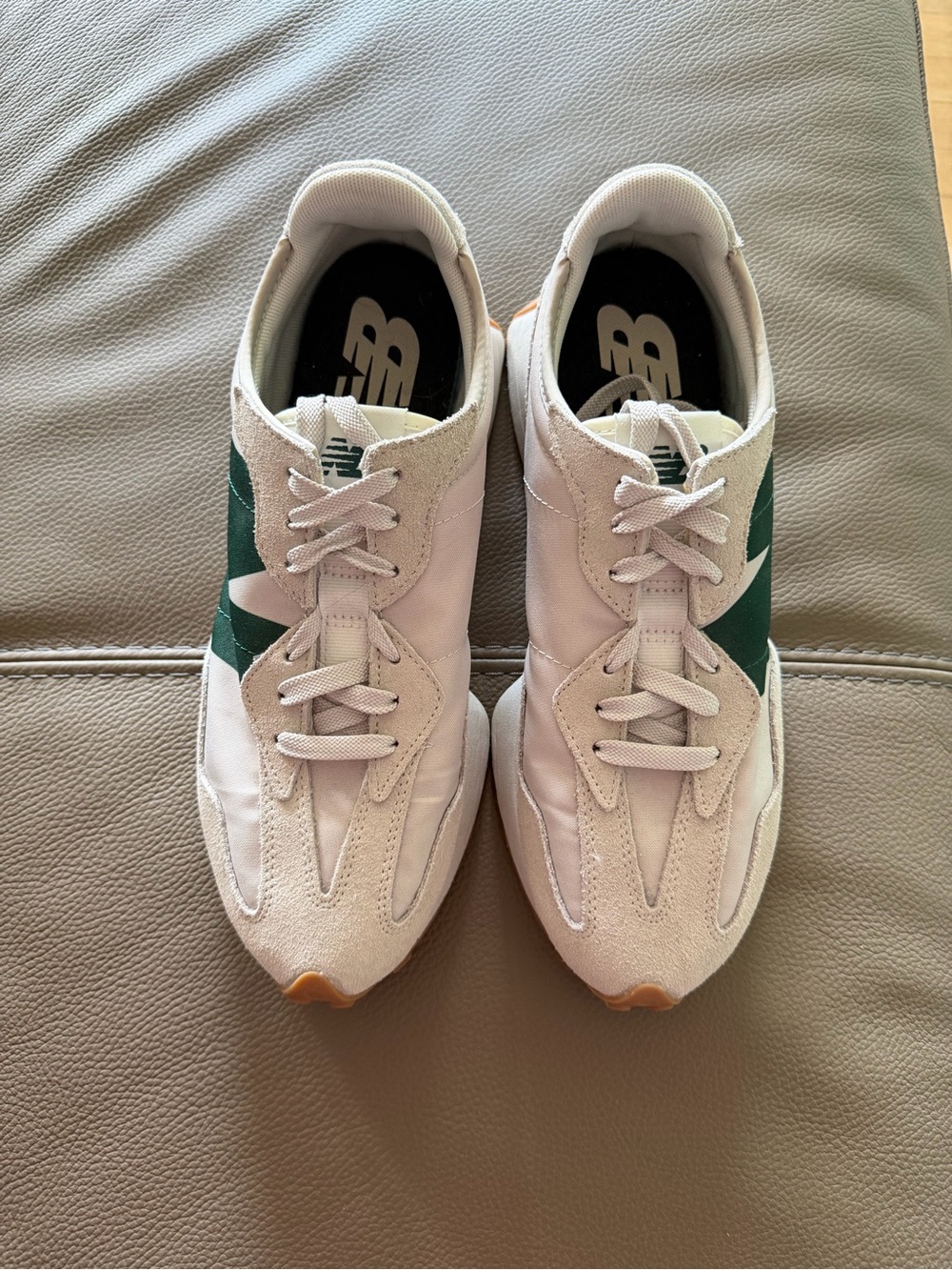 New Balance 327 The intelligent choice